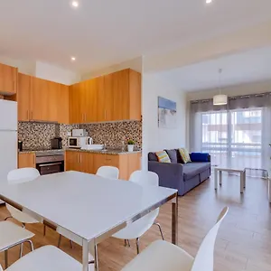  Apartment 2br - Near The At Homesbyfc Portugal